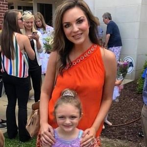 Meet your Posher, Jennifer